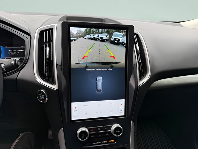Certified 2022 Ford Edge SE w/ Black Appearance Package AWD/4WD image 8
