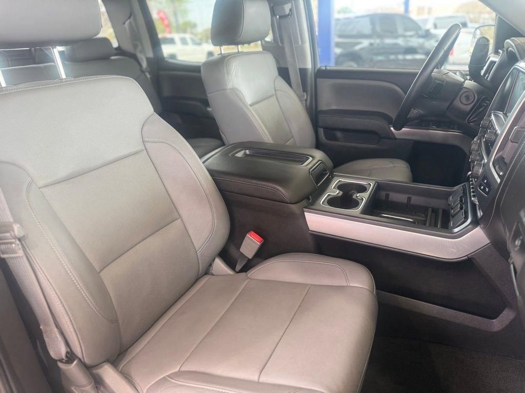 Used 2015 Chevrolet Silverado 1500 LTZ Z71 w/ LTZ Plus Package AWD/4WD image 21