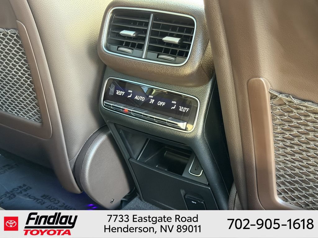 Used 2022 Mercedes-Benz GLS 450 4MATIC image 14