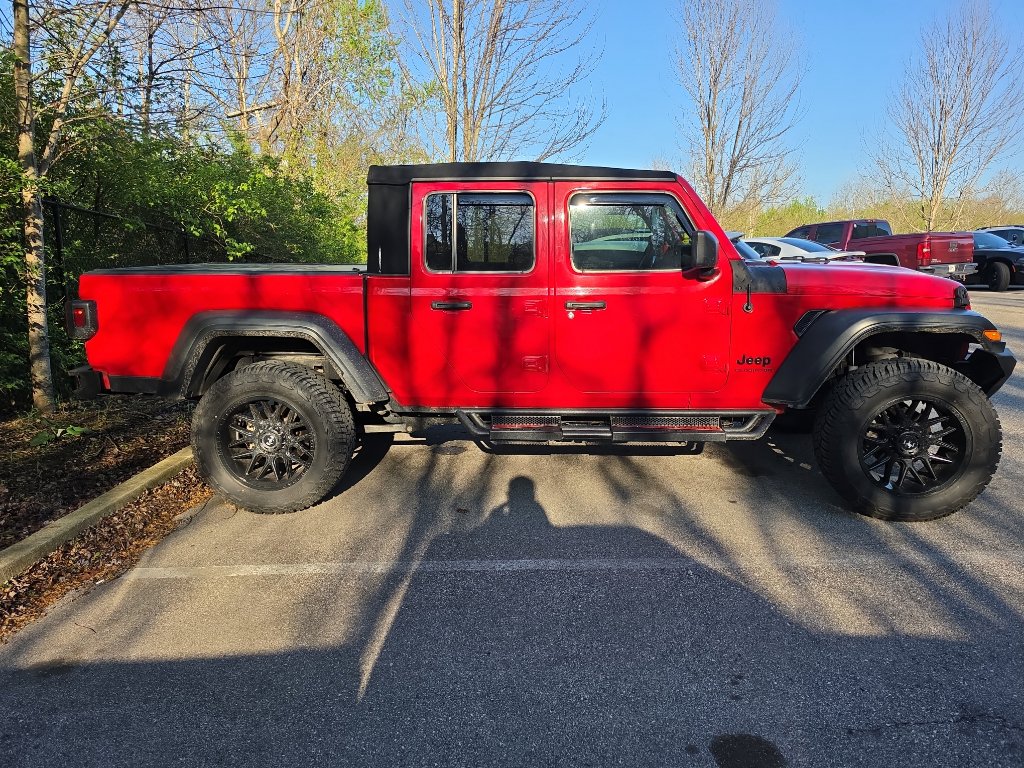Used 2020 Jeep Gladiator Sport w/ Quick Order Package 24S image 3