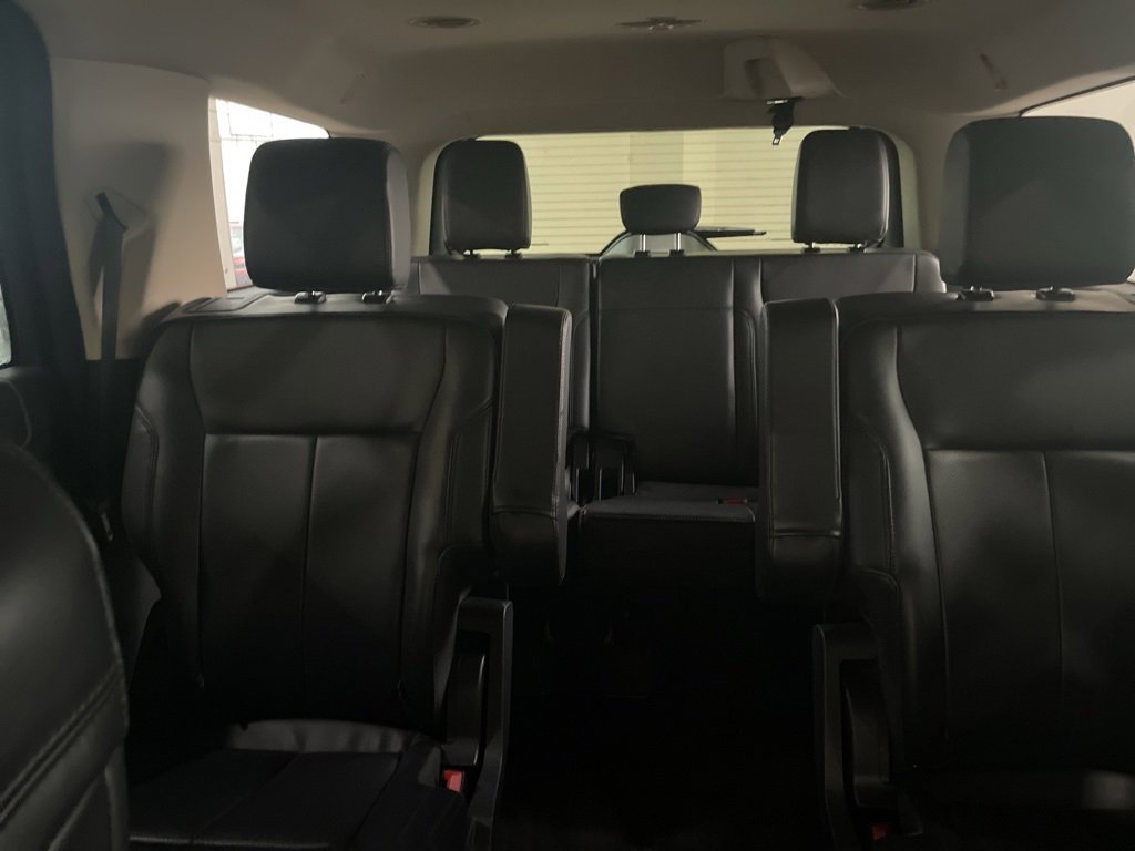 Used 2022 Ford Expedition XLT image 27