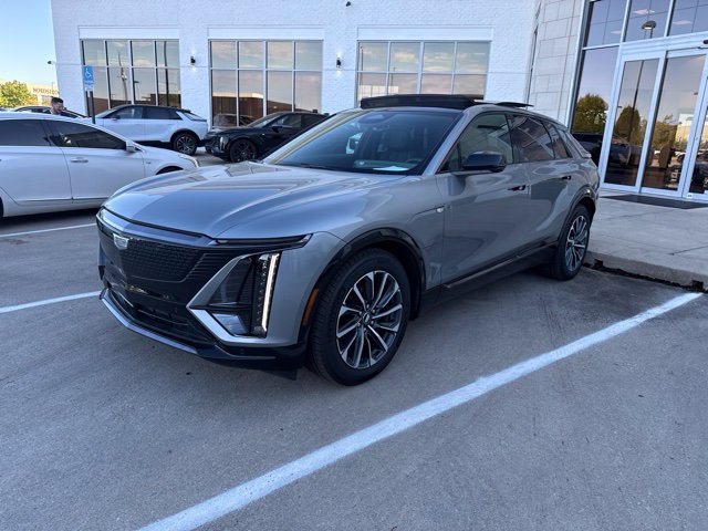 Certified 2024 Cadillac Lyriq Sport AWD/4WD image 9
