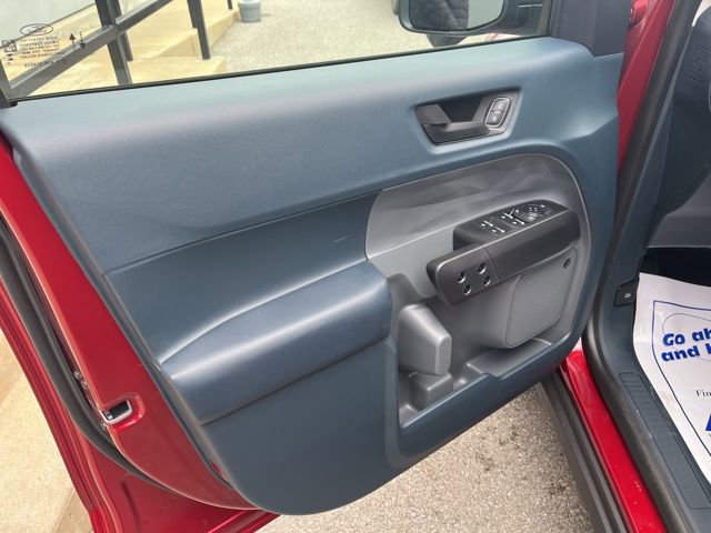 New 2026 Ford Maverick Lariat w/ Black Appearance Package image 17