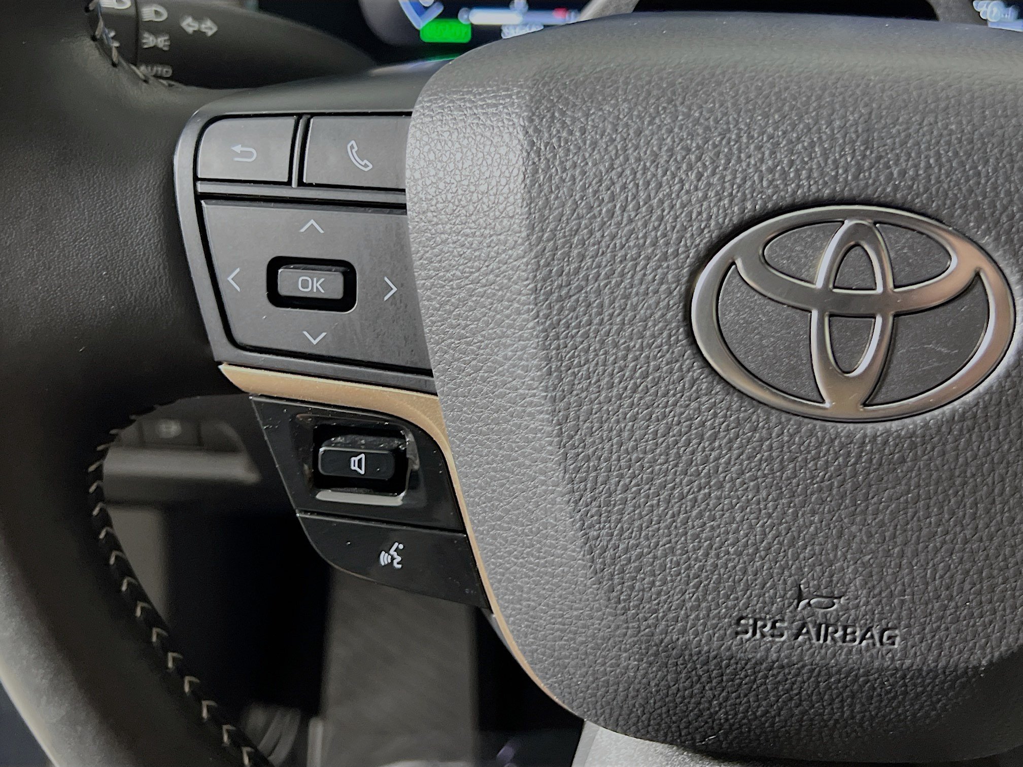 Used 2025 Toyota Crown w/ Advanced Technology Package AWD/4WD image 19