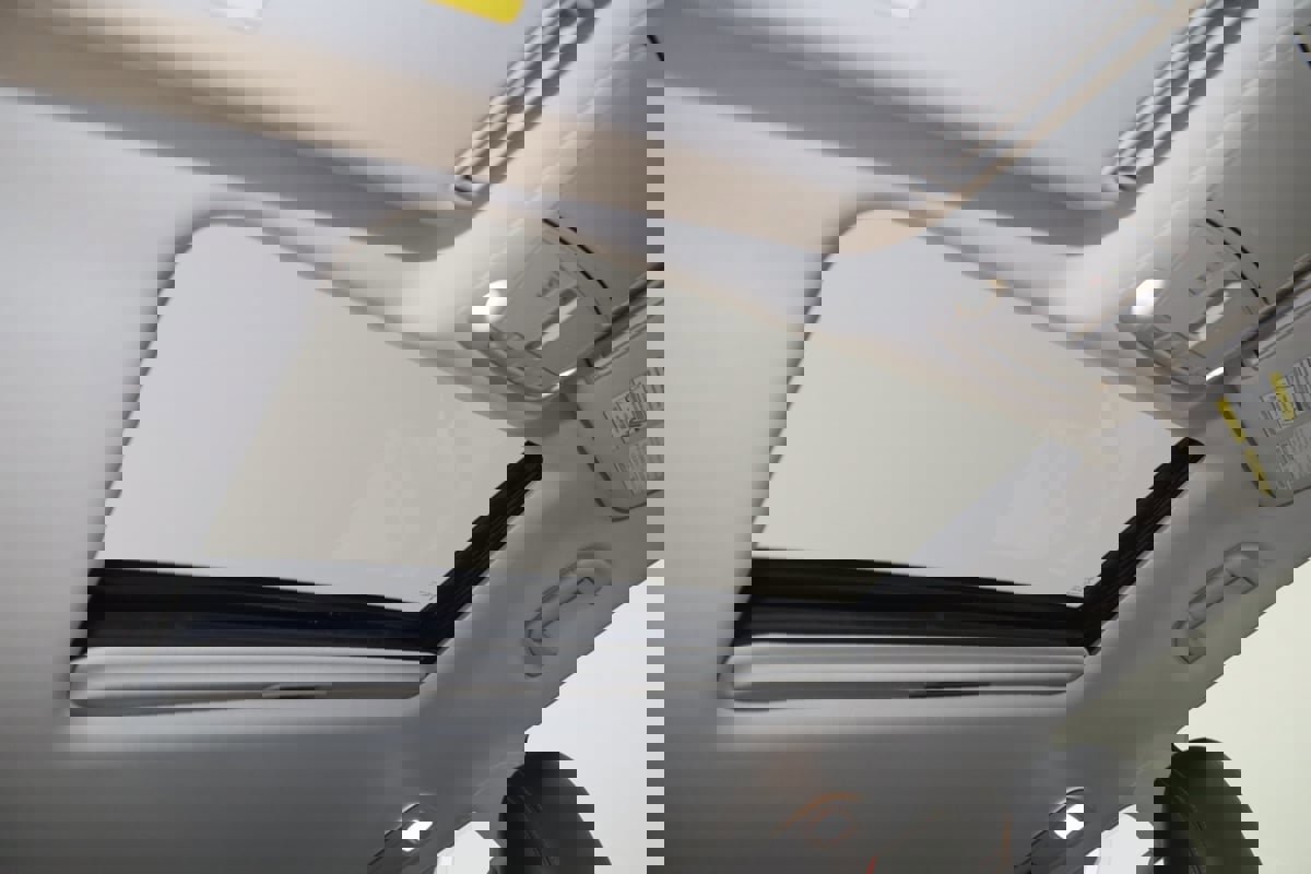 Used 2024 Nissan Armada Platinum w/ Captain's Chairs Package image 11