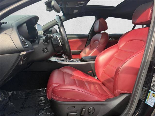 Used 2019 Kia Stinger GT2 AWD/4WD image 17