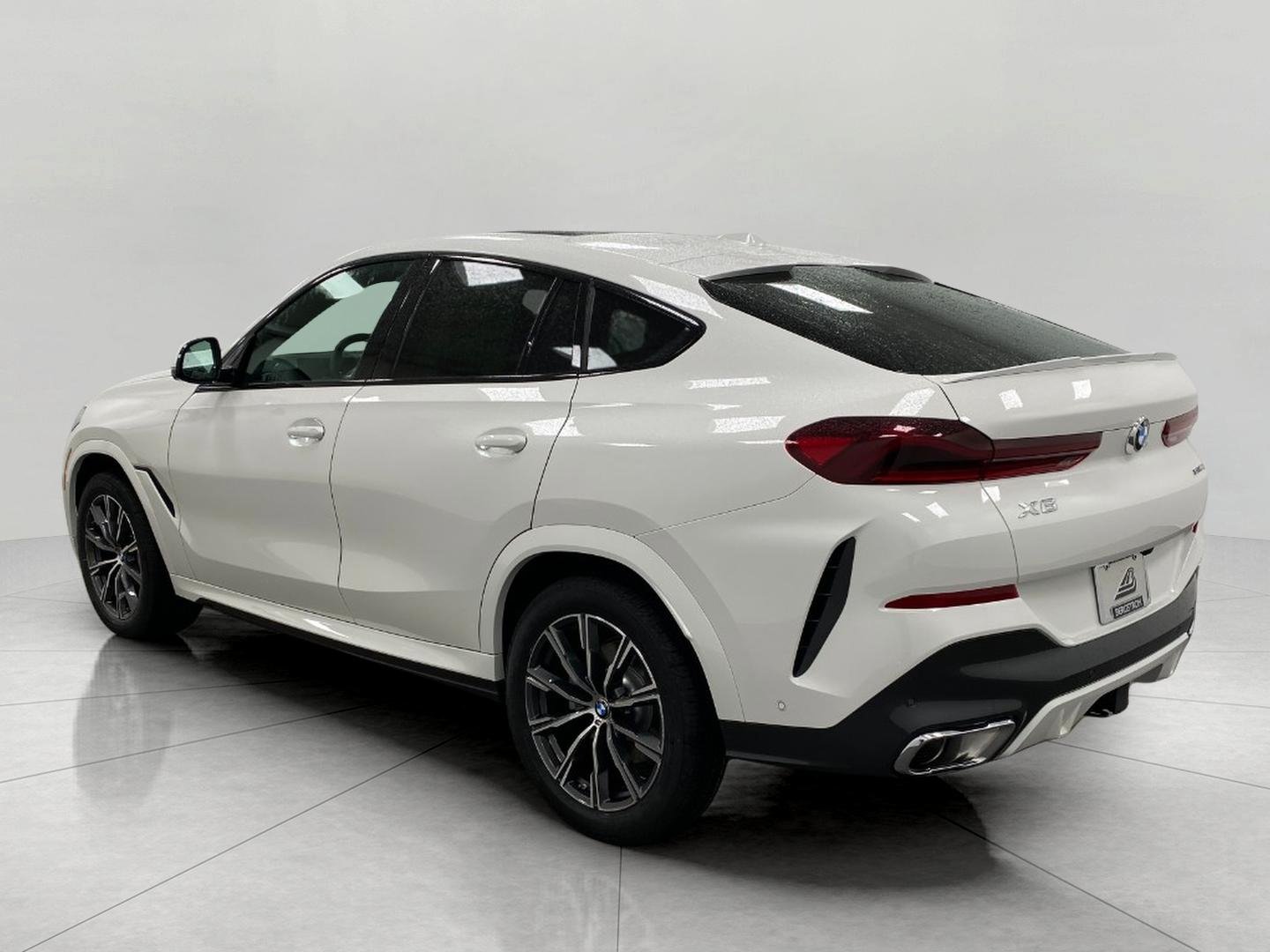 New 2026 BMW X6 xDrive40i w/ Climate Comfort Package AWD/4WD image 8