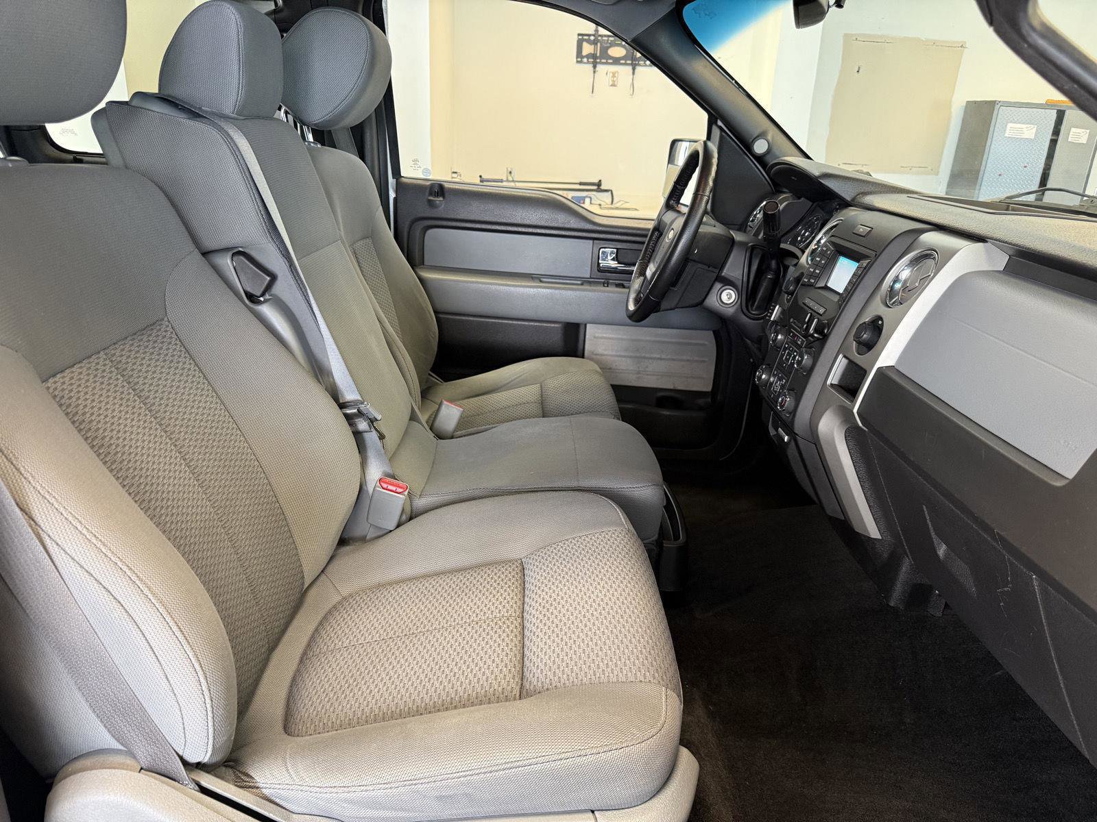 Used 2014 Ford F150 XLT w/ Equipment Group 302A Luxury image 18