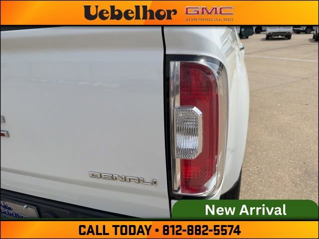 Used 2019 GMC Canyon Denali image 8