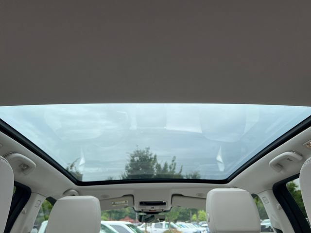 Used 2024 Land Rover Discovery Sport S AWD/4WD image 24