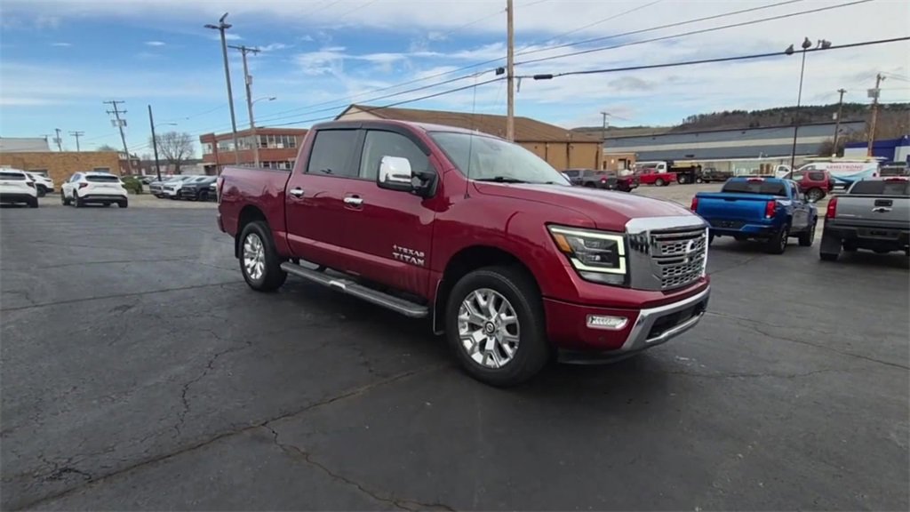 Used 2021 Nissan Titan SL w/ Moonroof Package image 3