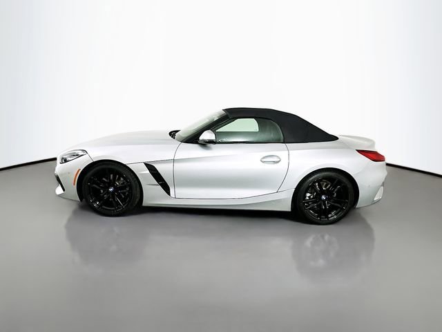 Used 2022 BMW Z4 sDrive30i w/ Premium Package image 8