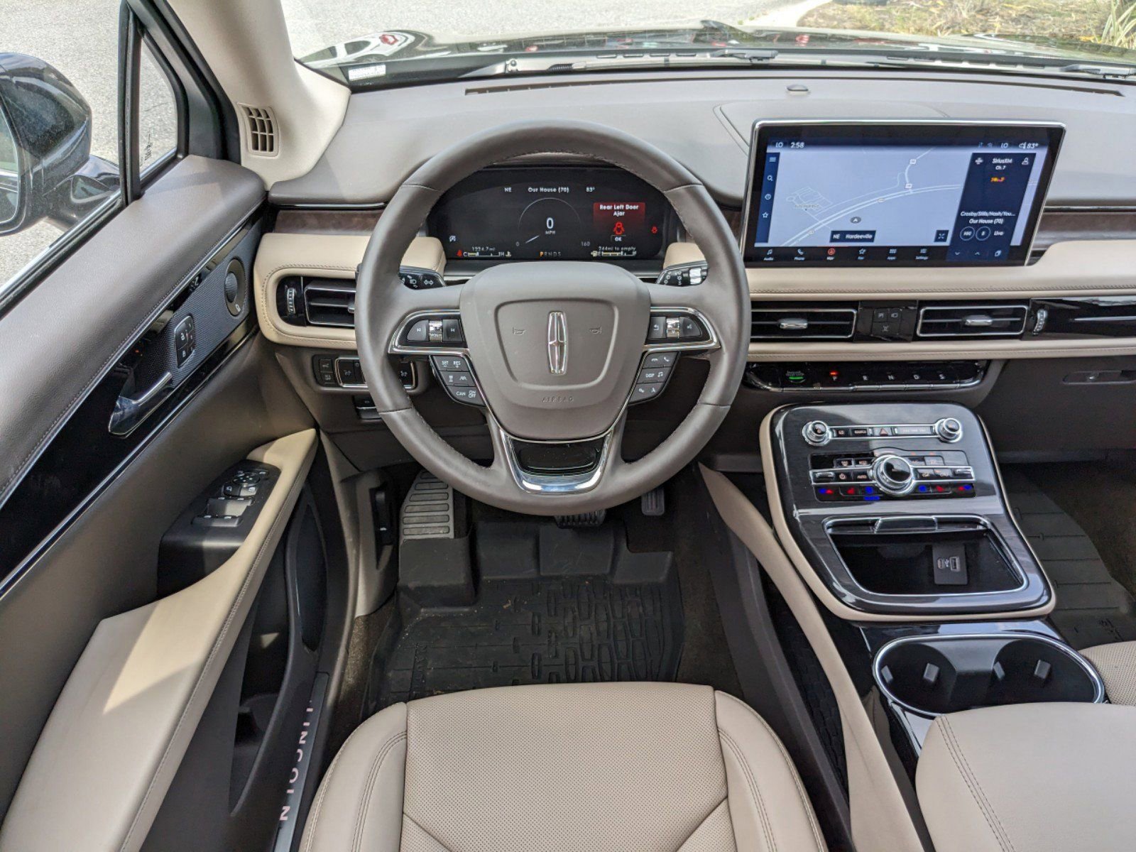 Certified 2023 Lincoln Nautilus Reserve w/ Equipment Group 201A image 18