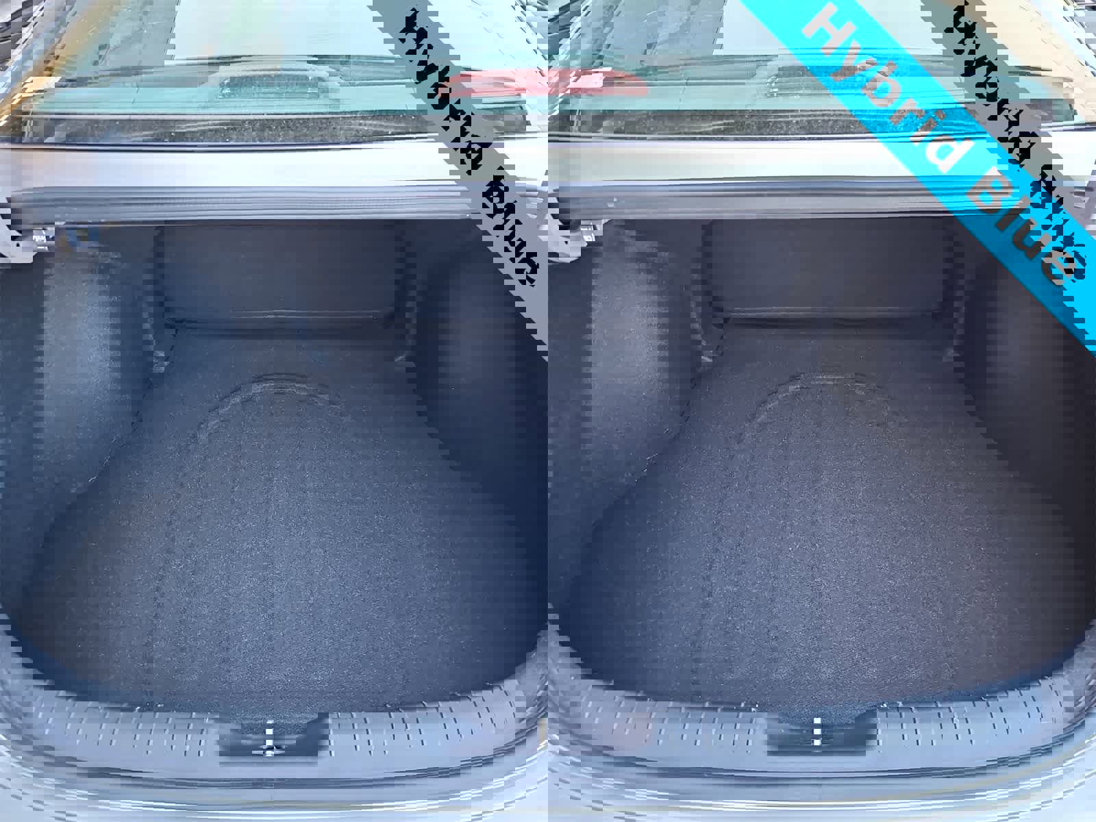 Used 2025 Hyundai Elantra Blue image 23