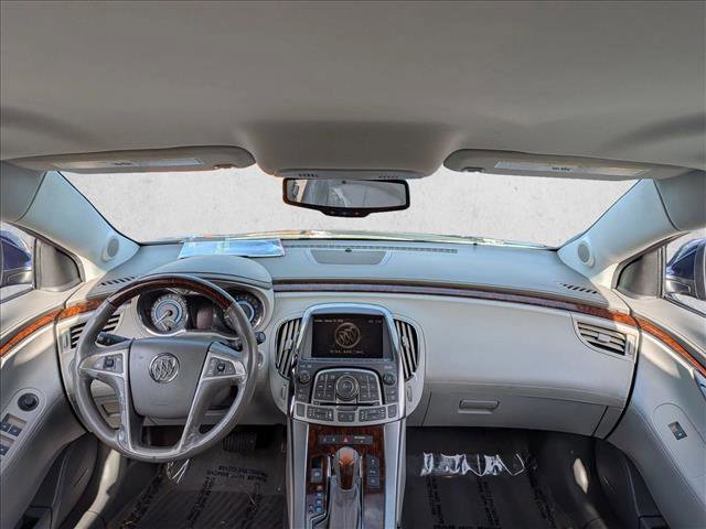 Used 2011 Buick LaCrosse CXS image 18