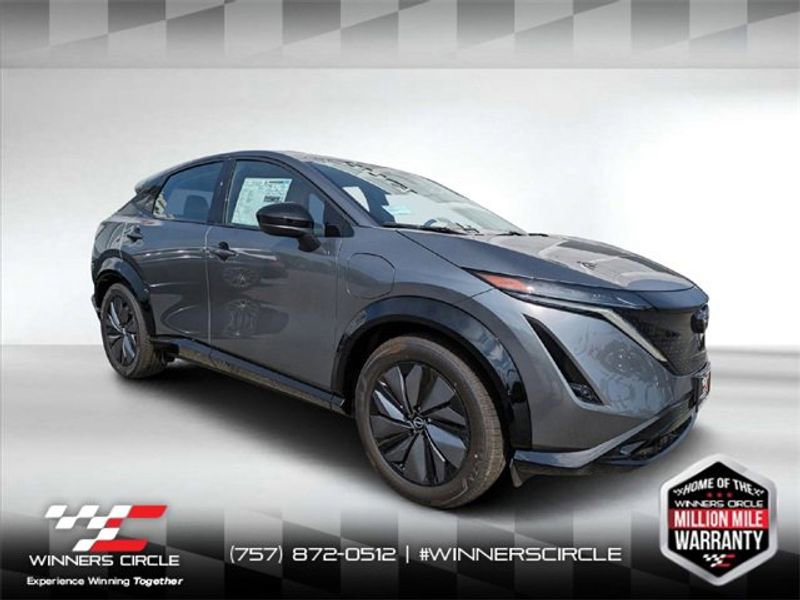 New 2023 Nissan Ariya AWD image 2