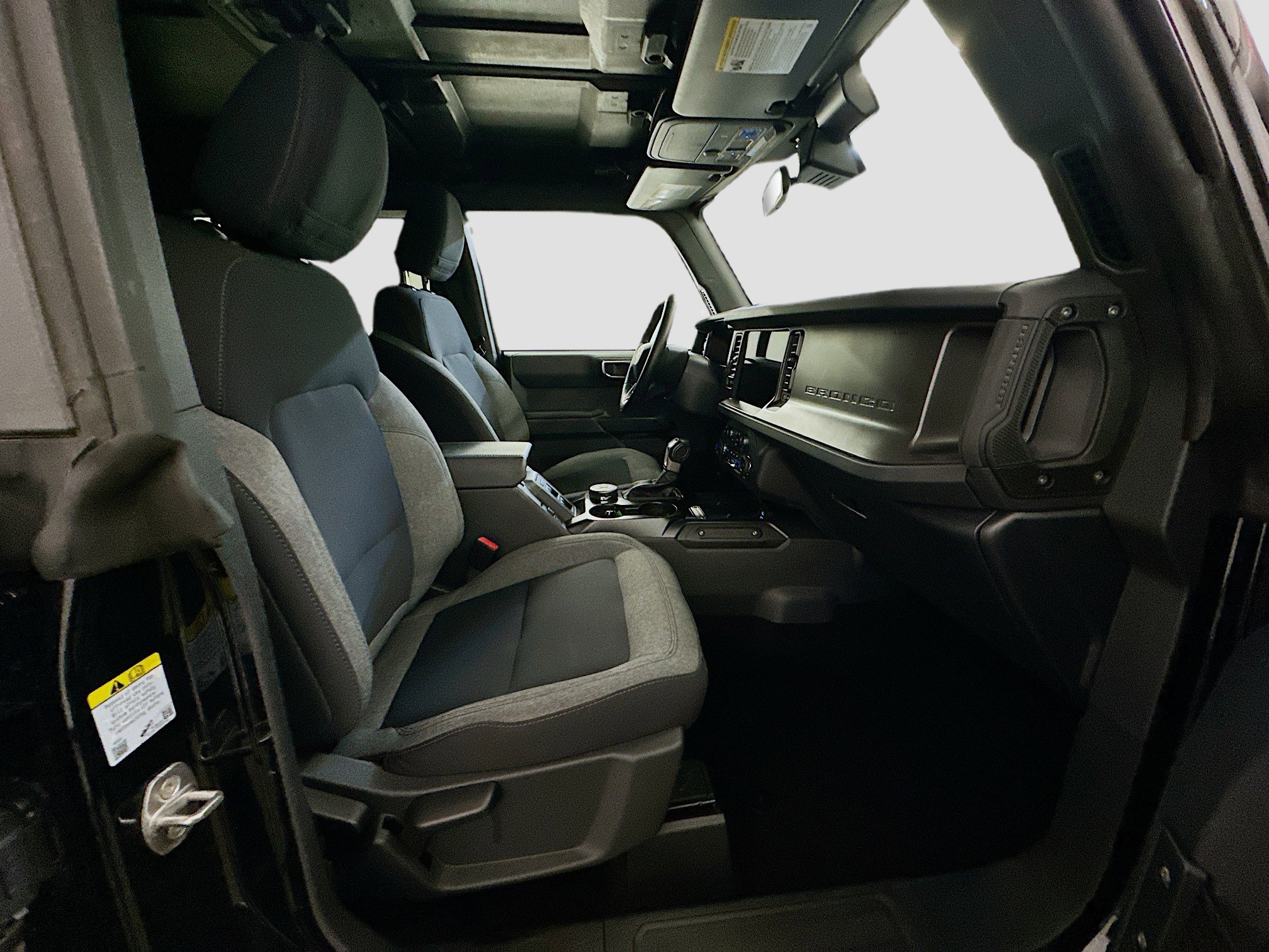 Used 2025 Ford Bronco Big Bend image 32