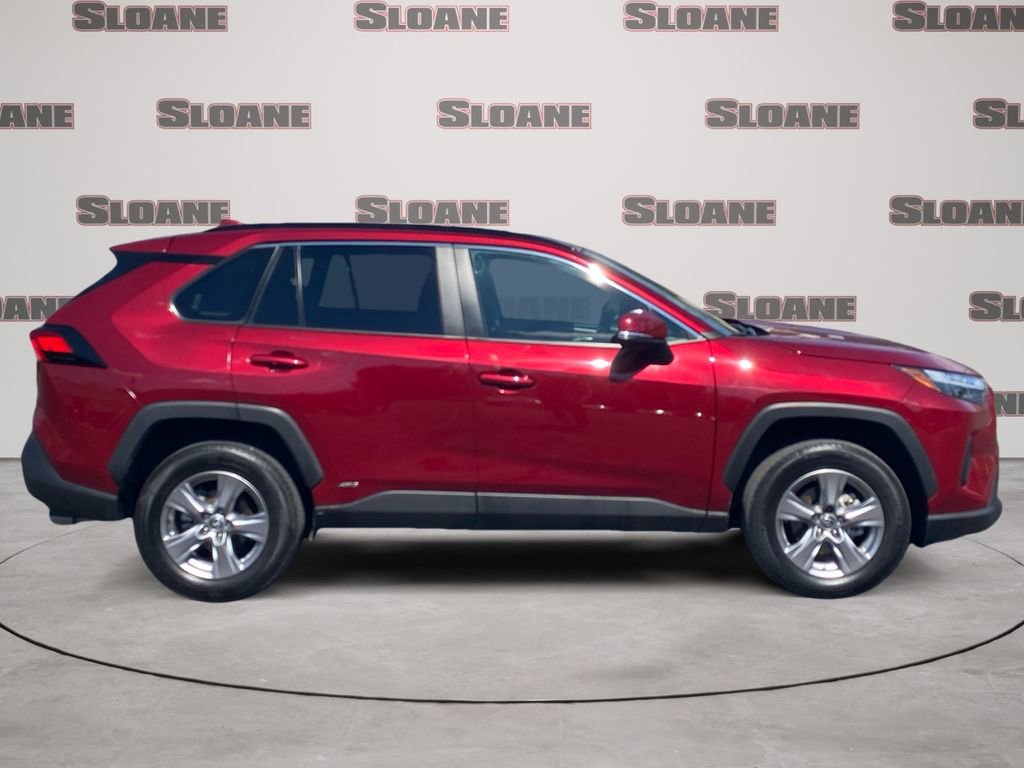 Used 2025 Toyota RAV4 XLE AWD/4WD image 6