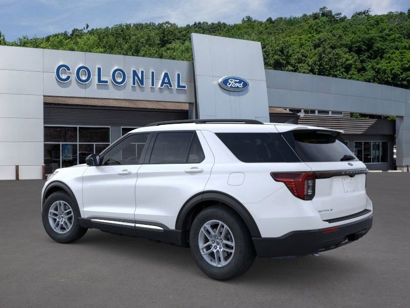 New 2025 Ford Explorer Active image 4
