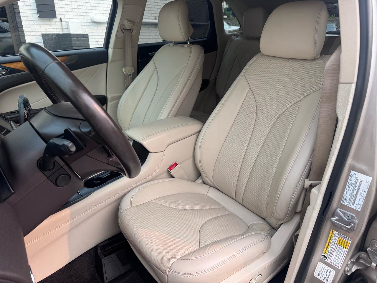 Used 2015 Lincoln MKC AWD w/ Equipment Group 102A Reserve image 13