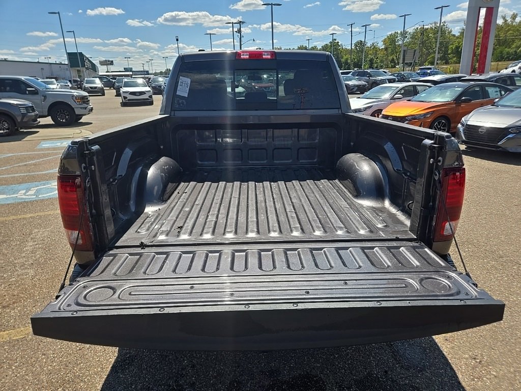 Used 2019 RAM 1500 Classic Warlock image 33
