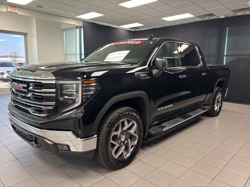 Used 2025 GMC Sierra 1500 SLT w/ SLT Premium Plus Package image 7