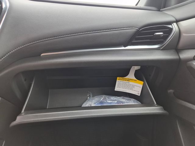 Used 2023 Chevrolet Traverse LT FWD image 39
