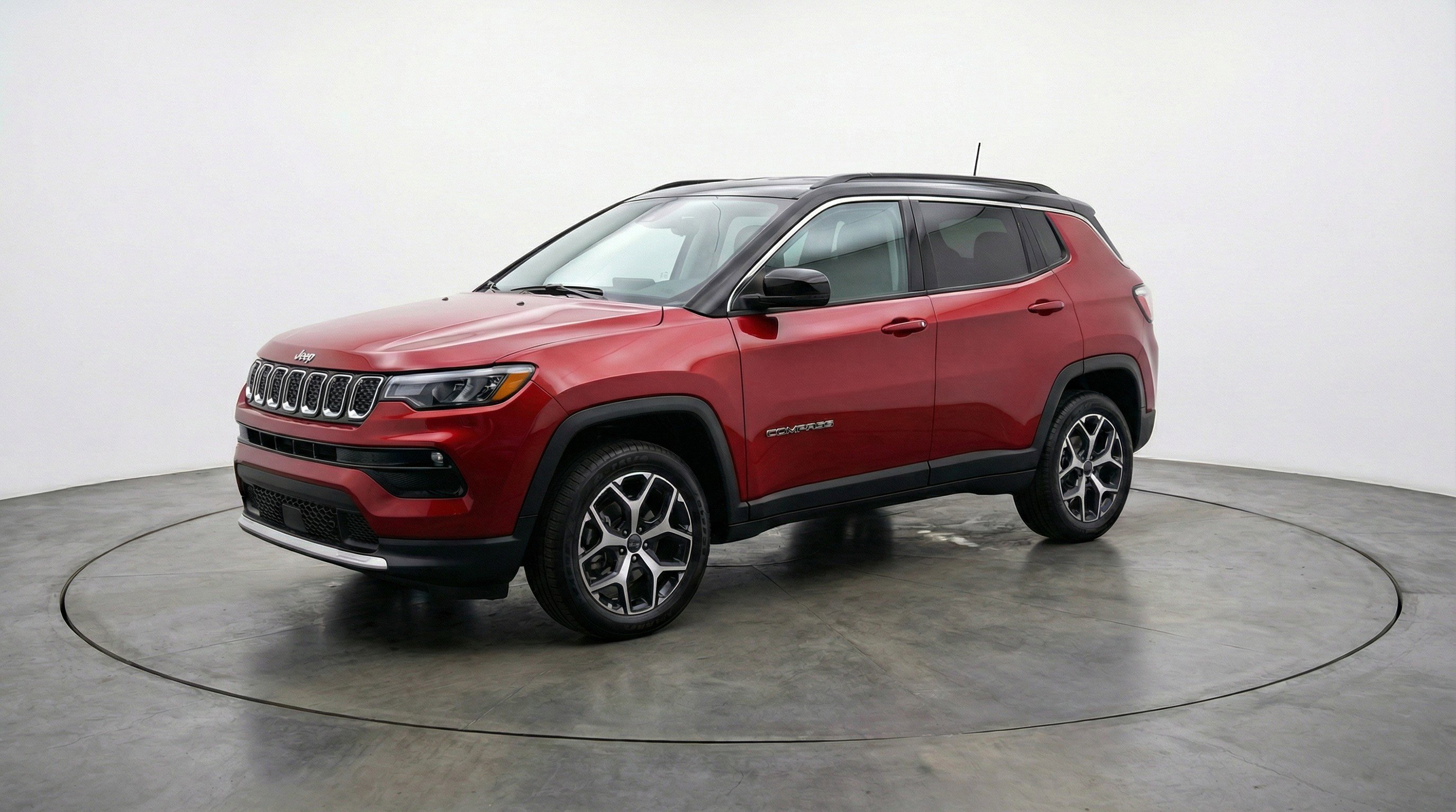 Used 2025 Jeep Compass Limited AWD/4WD image 3