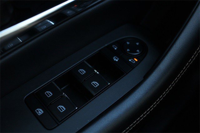 Certified 2025 MAZDA CX-70 Plug-In Hybrid w/ Premium Plus image 14