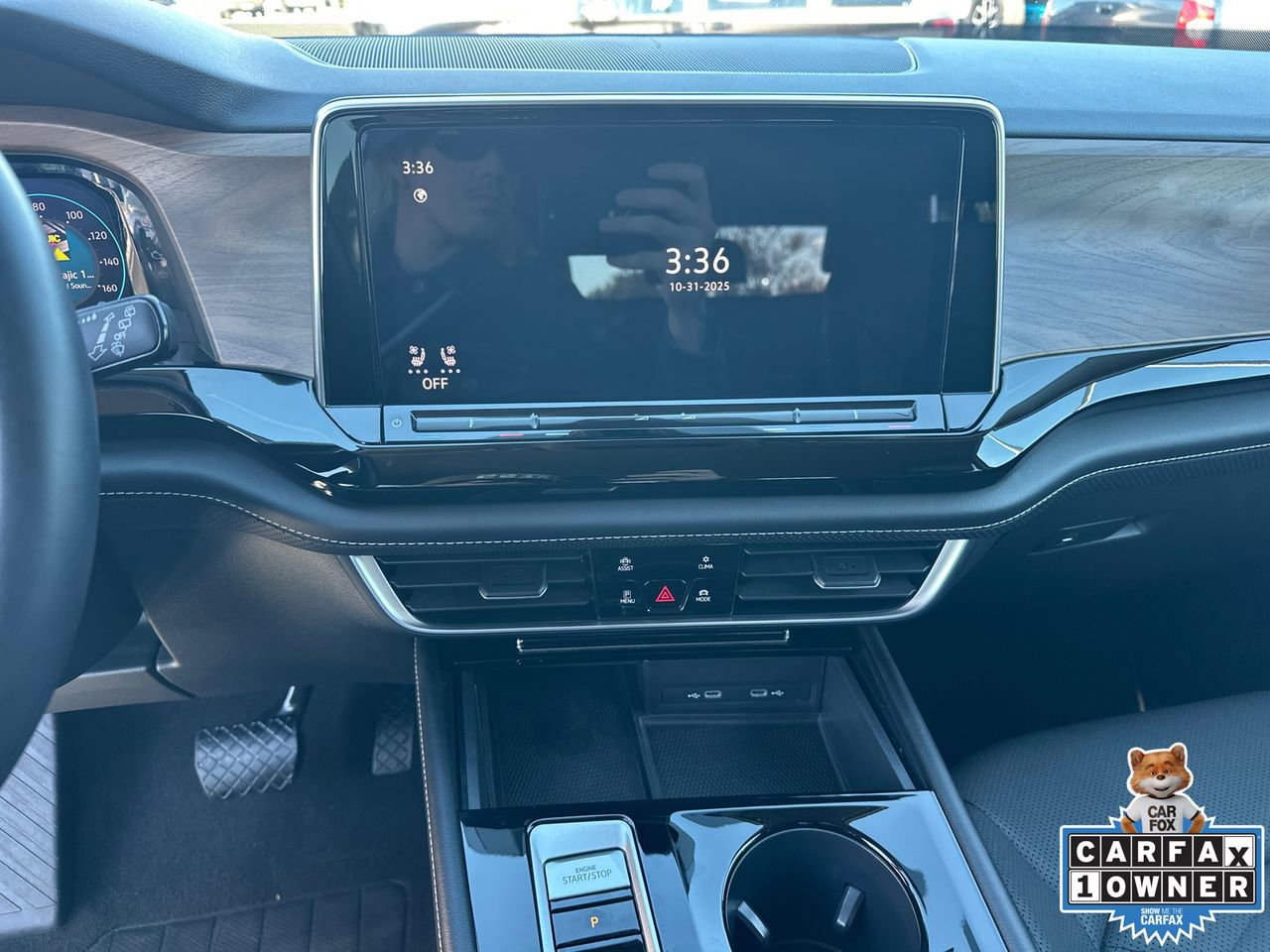 Used 2024 Volkswagen Atlas SE image 28