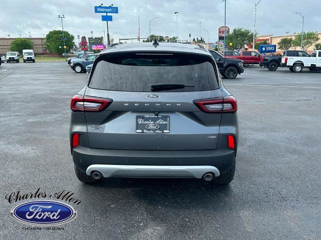 New 2025 Ford Escape SE FWD image 4