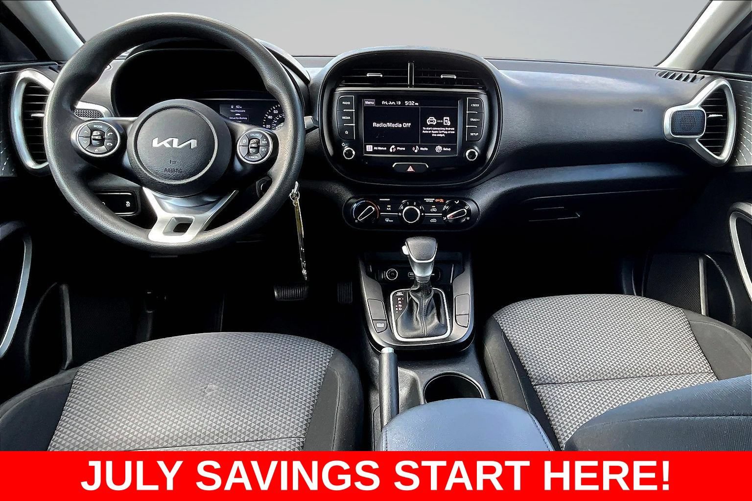 Used 2022 Kia Soul LX FWD image 10