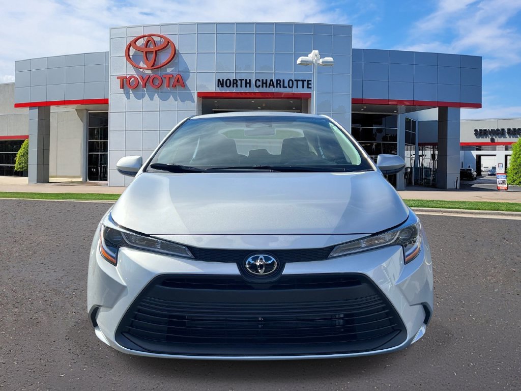 New 2027 Toyota Corolla LE FWD image 3