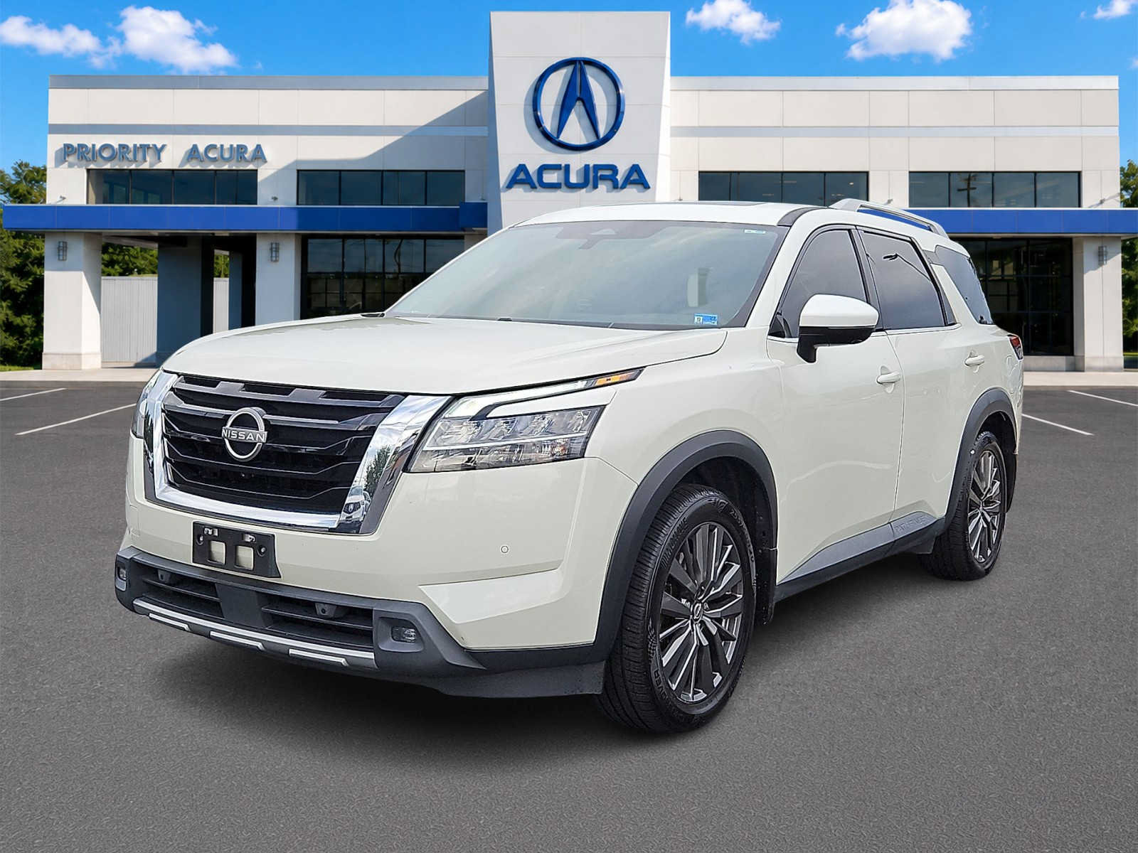 Used 2022 Nissan Pathfinder SL w/ SL Premium Package