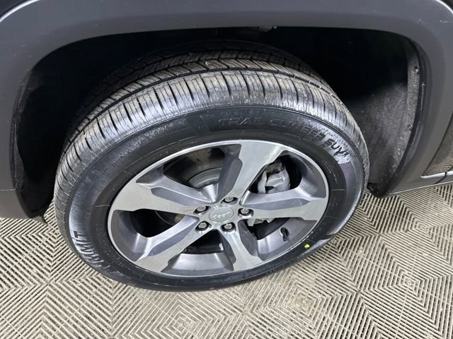 Used 2023 Jeep Grand Cherokee 4WD 4xe image 10