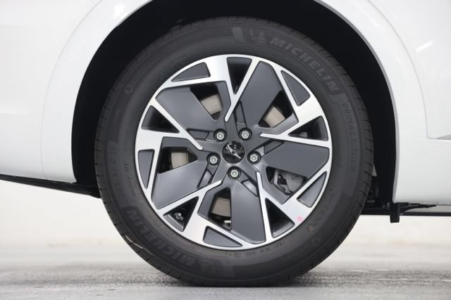 New 2027 Genesis Electrified GV70 AWD/4WD image 18