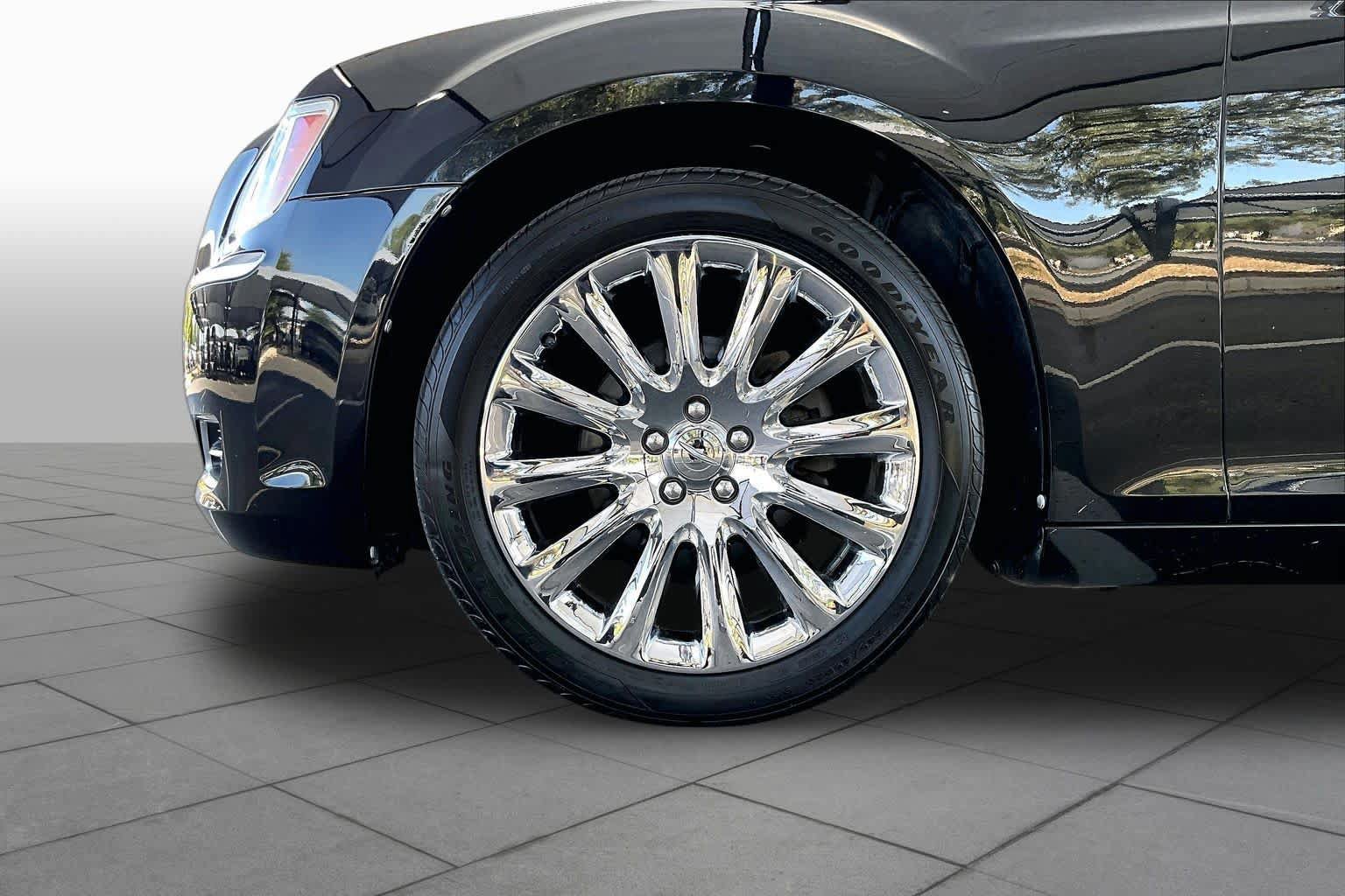 Used 2014 Chrysler 300 Uptown Edition w/ Quick Order Package 22M RWD image 11