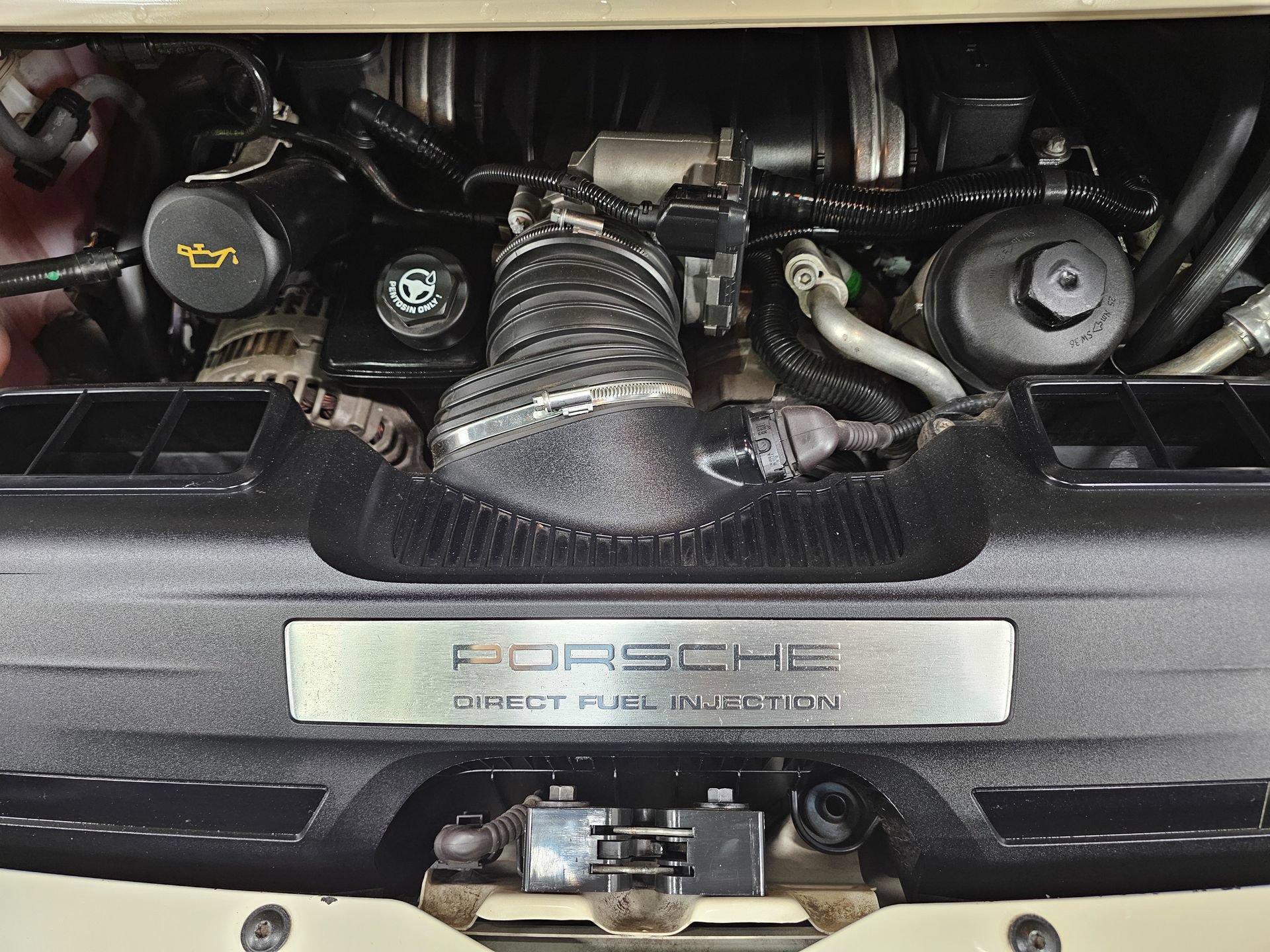 Used 2010 Porsche 911 GT3 RS image 24