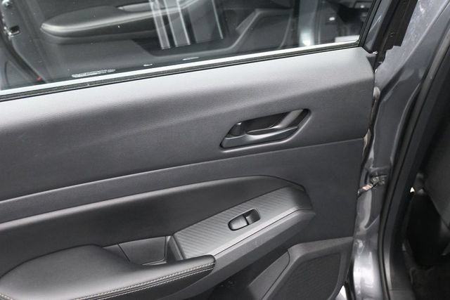 Used 2024 Nissan Altima 2.5 SV FWD image 22