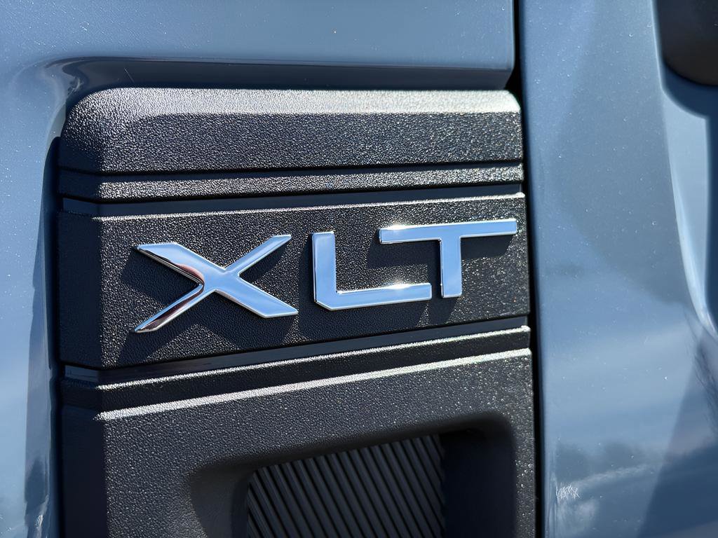 New 2025 Ford Maverick XLT w/ XLT Luxury Package AWD/4WD image 21