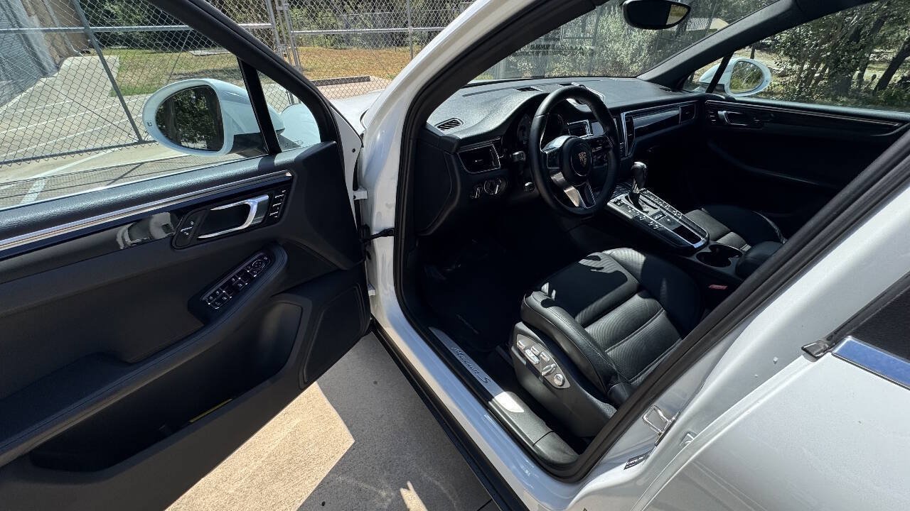 Used 2015 Porsche Macan S AWD/4WD image 43