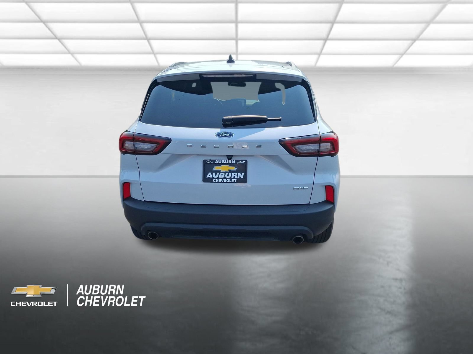 Used 2025 Ford Escape ST-Line Select AWD/4WD image 4