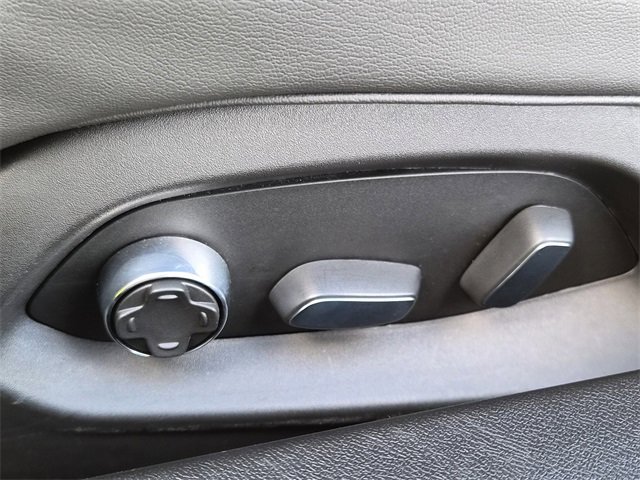 Used 2021 Chevrolet Corvette Stingray Premium Cpe w/ Z51 Performance Package image 20