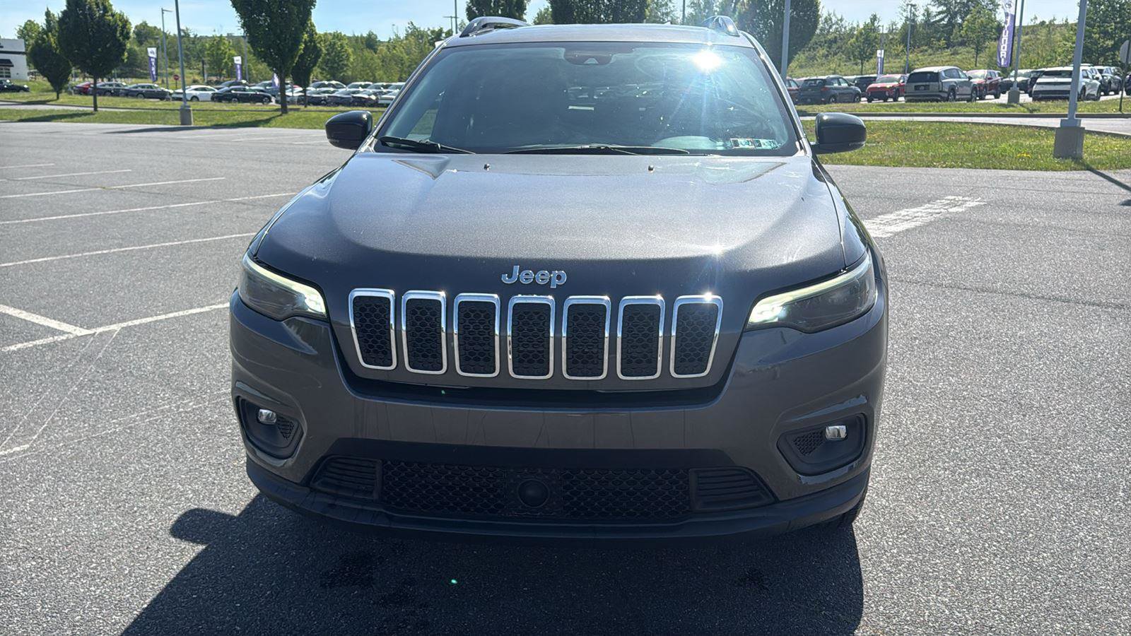 Used 2022 Jeep Cherokee Latitude Lux w/ Sun & Sound Group AWD/4WD image 15