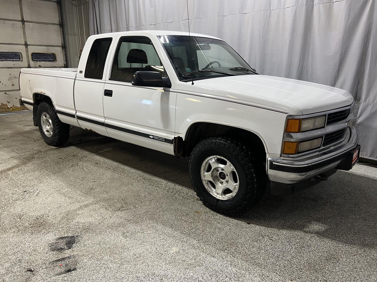 Used 1995 Chevrolet Silverado 1500 4x4 Extended Cab image 6