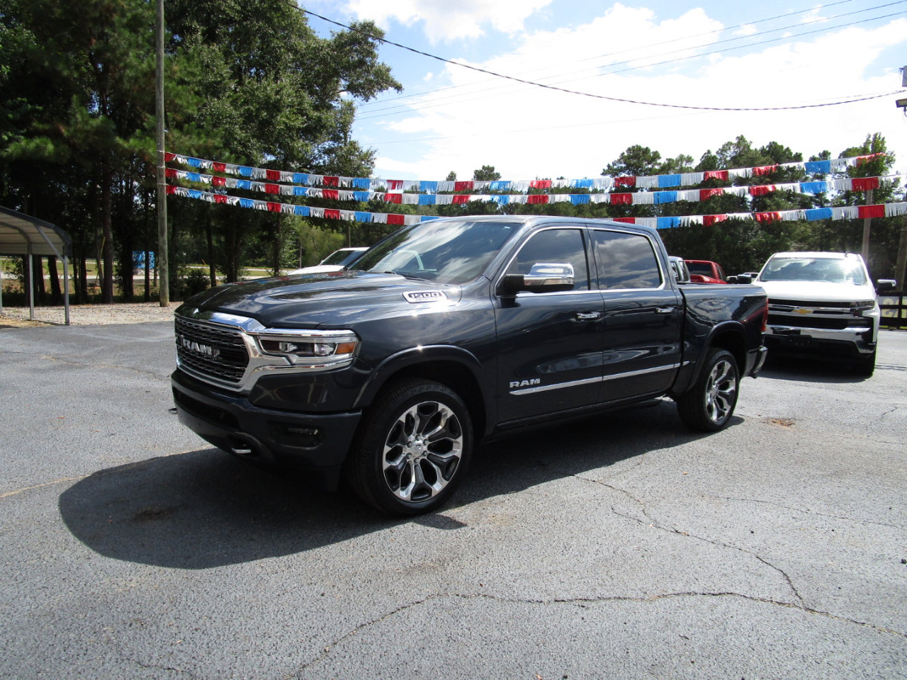 Used 2019 RAM 1500 Limited image 2