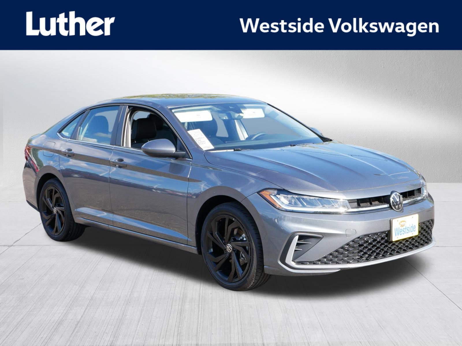 Certified 2025 Volkswagen Jetta SE