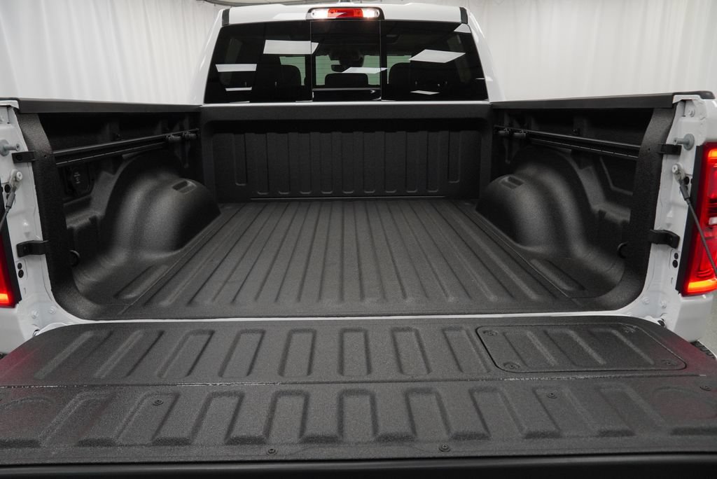New 2027 RAM 1500 Limited w/ Bed Utility Group AWD/4WD image 33