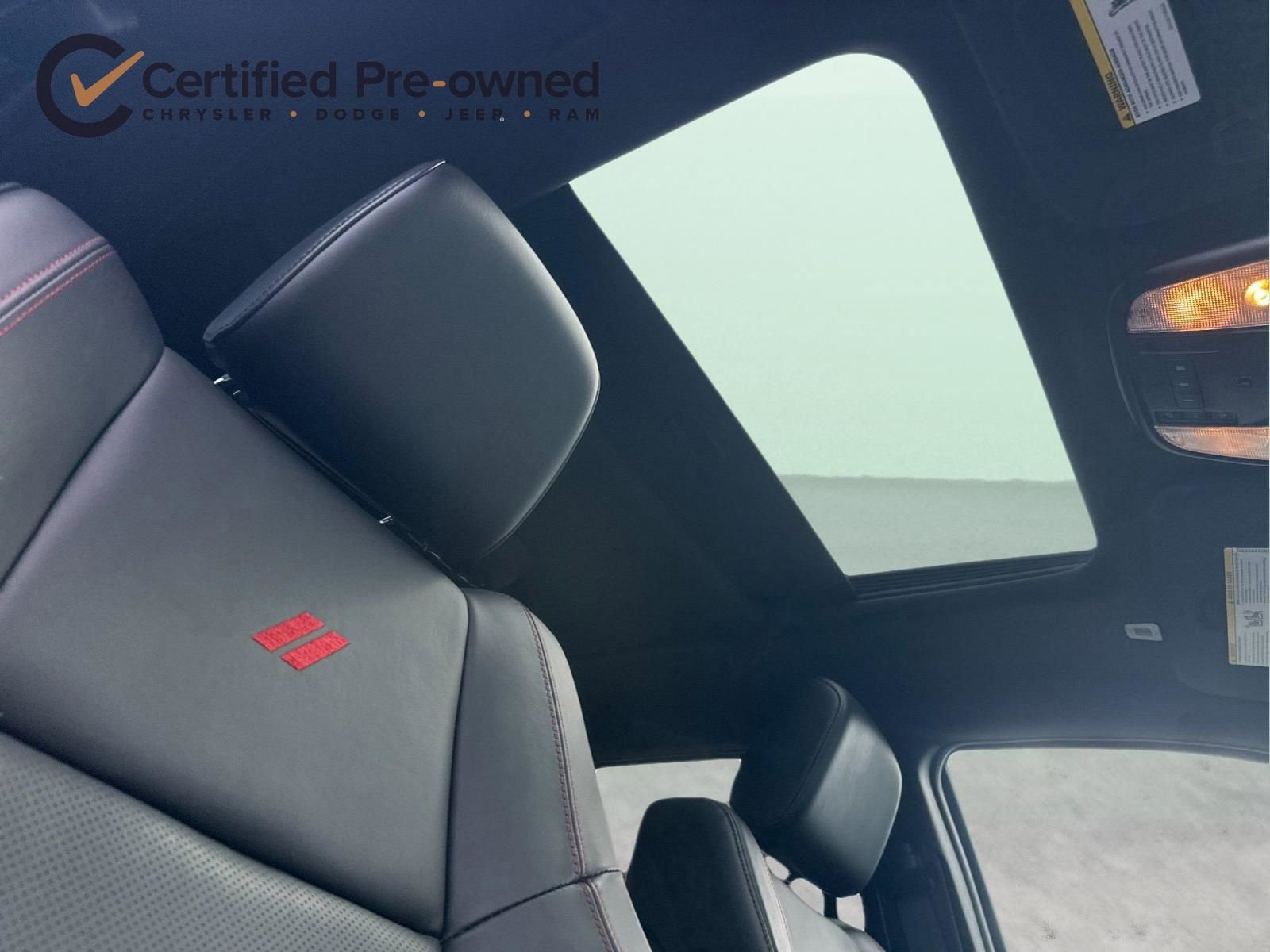 Used 2025 Dodge Durango GT image 19