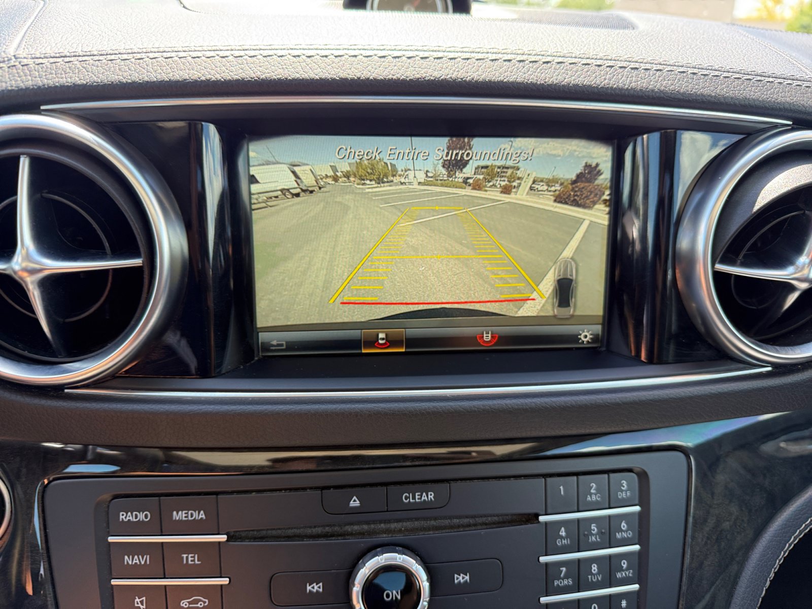 Certified 2018 Mercedes-Benz SL 550 image 29